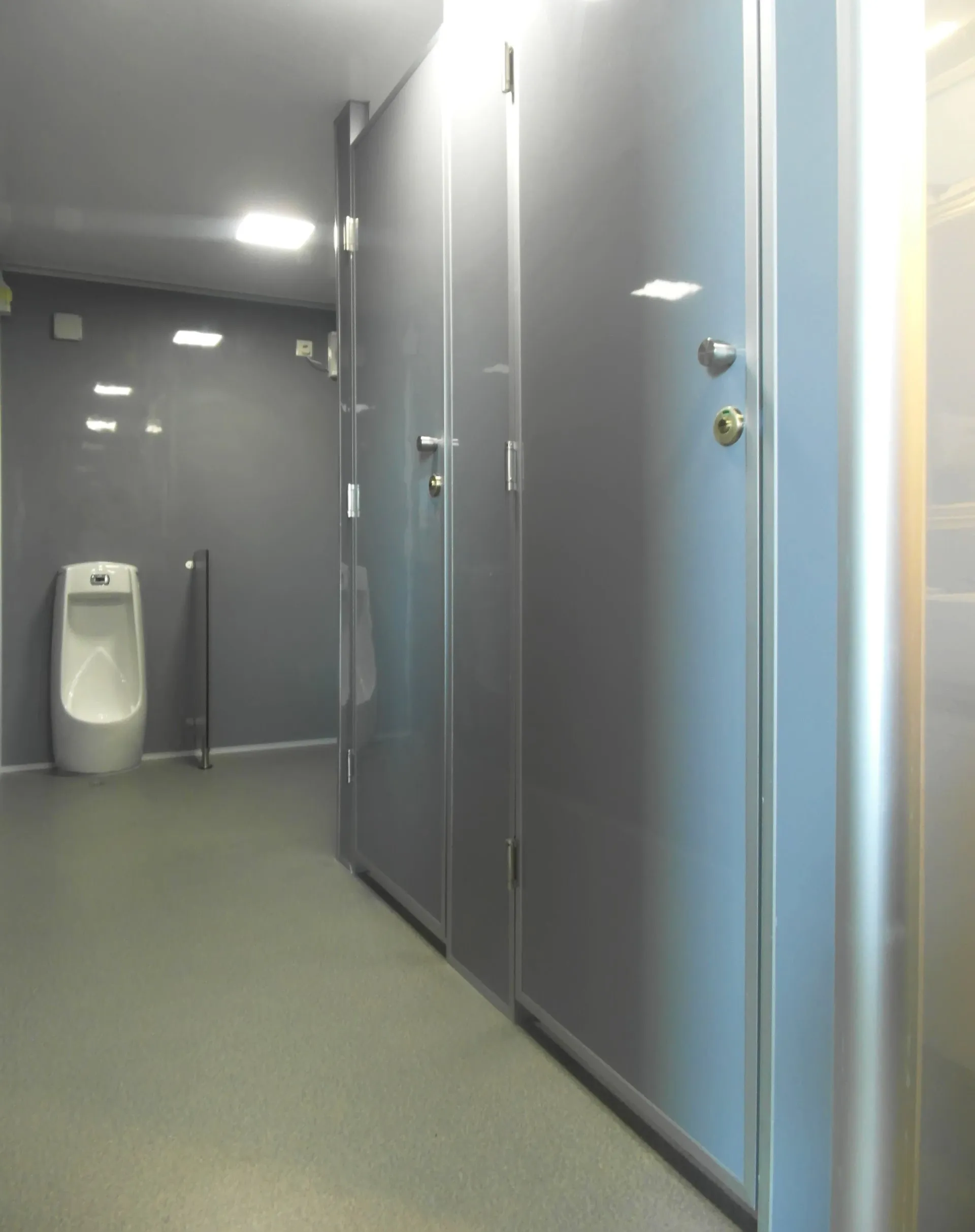 20ft Container Toilet