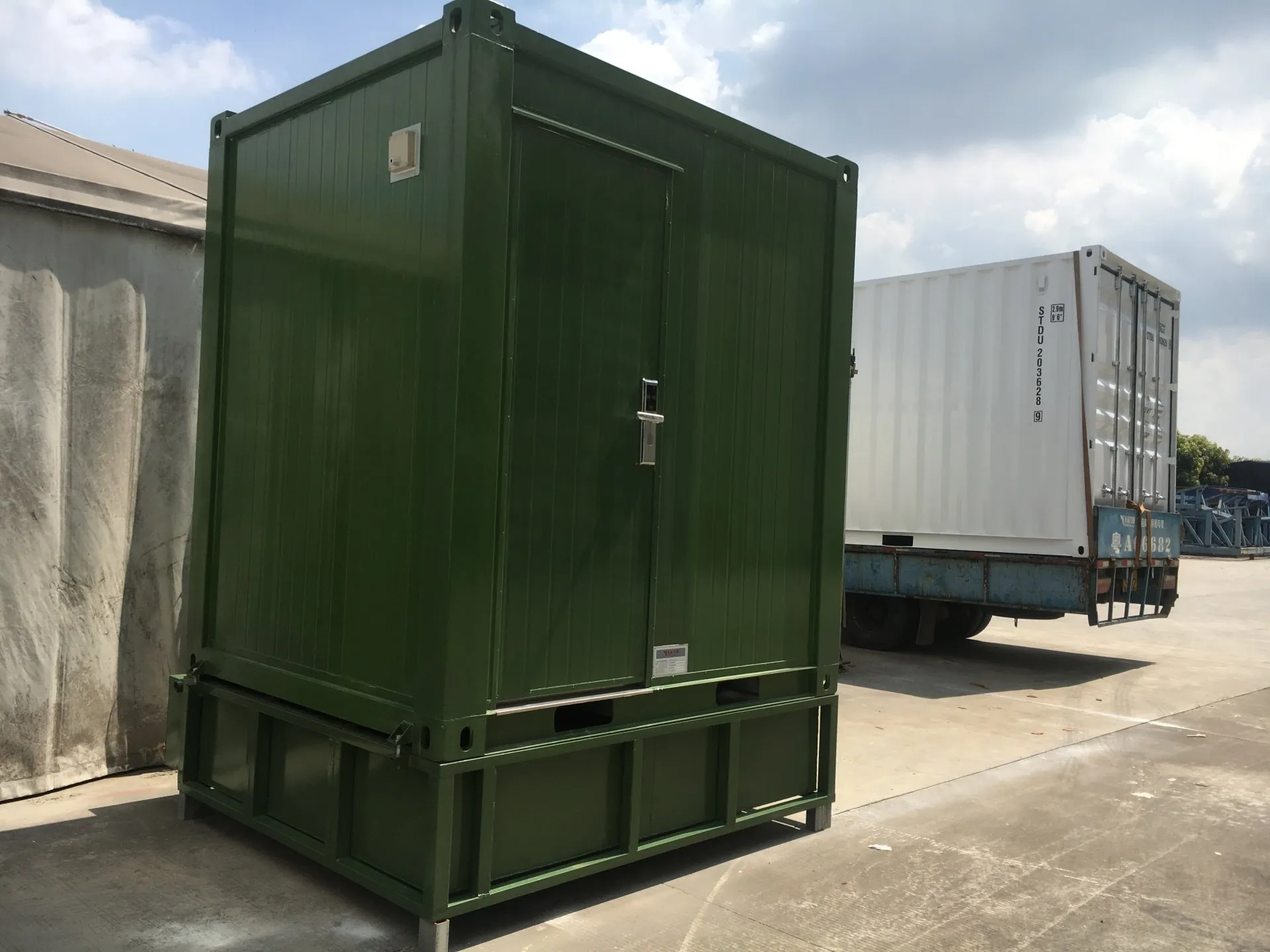 Container Toilet and Shower